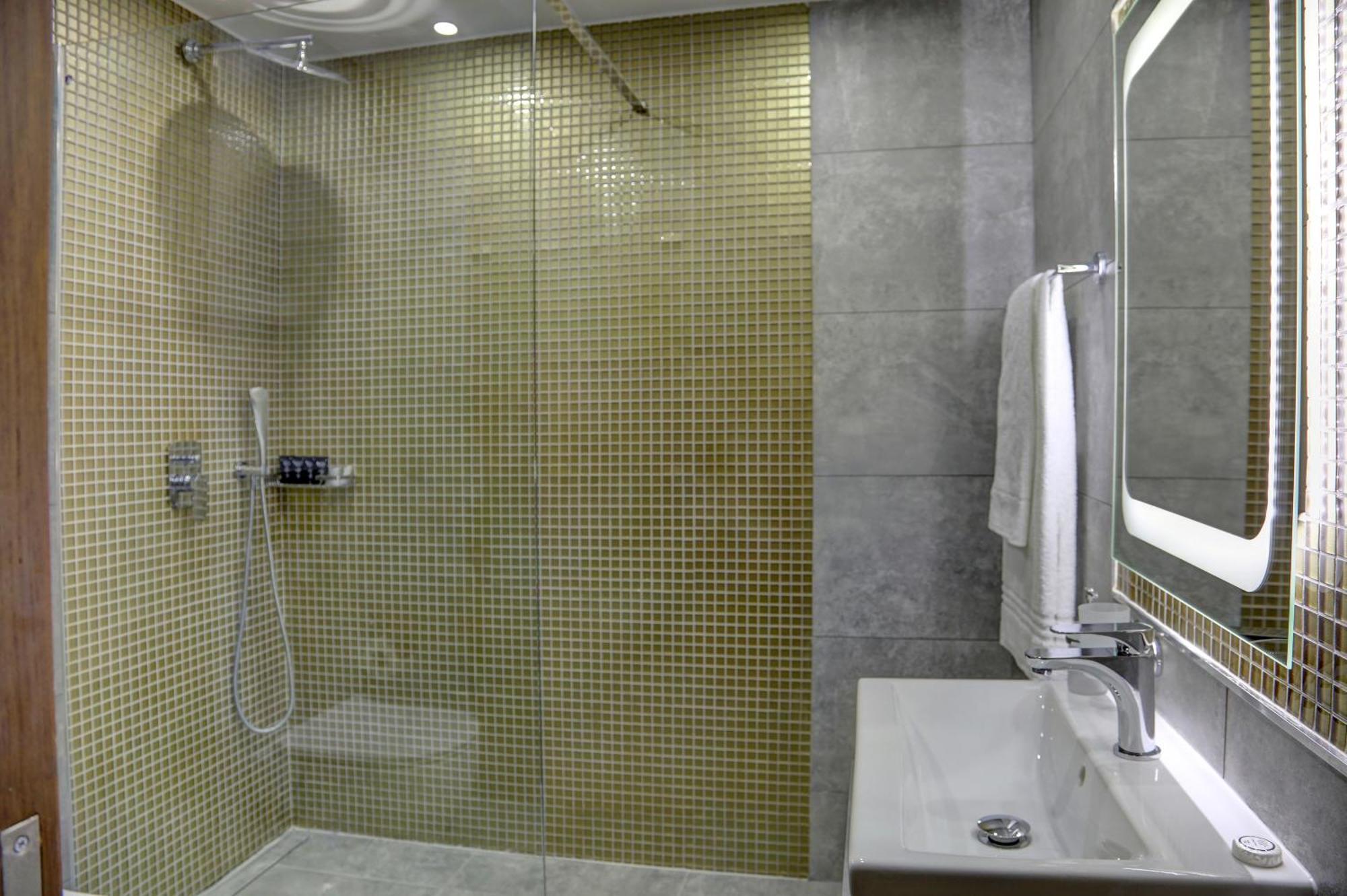 Putney Hotel; BW Signature Collection Лондон Екстер'єр фото
